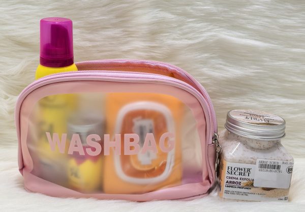 Cosmetic bag