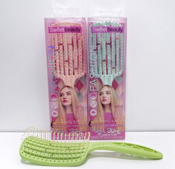 HAIR BRUSH