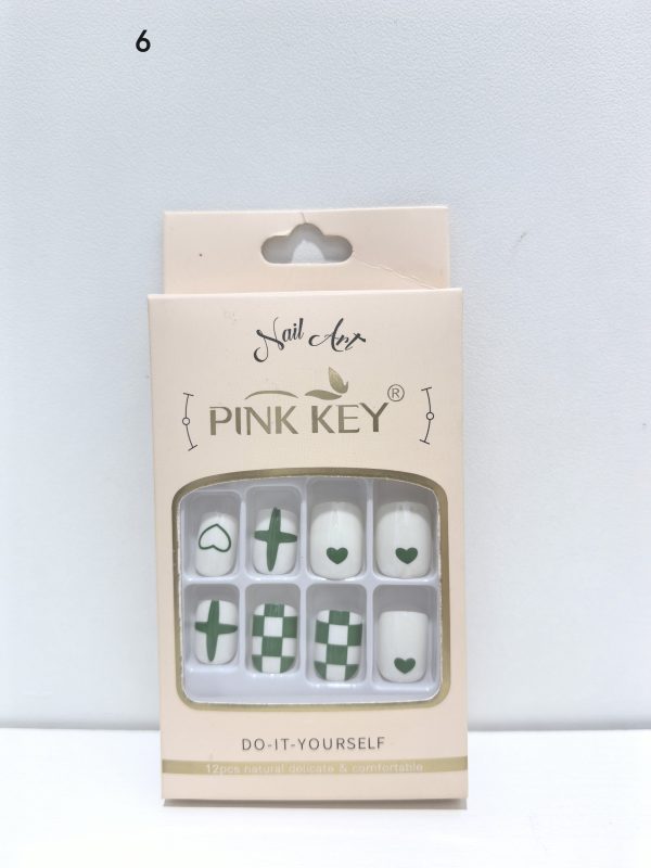 PINK KEY NAILS - Image 7