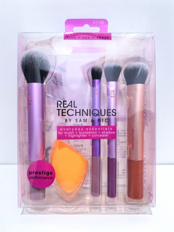 REAL TECHNIQUES MAKE-UP BRUSH - 5