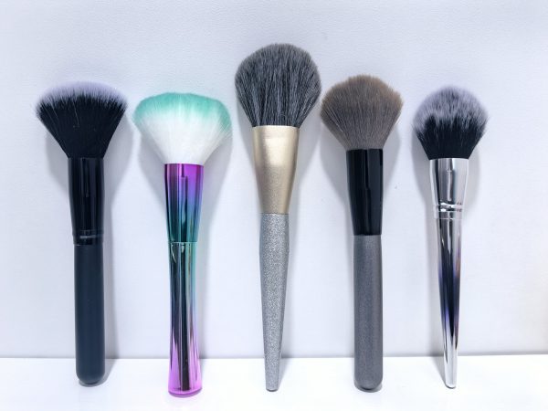 FACE BRUSH
