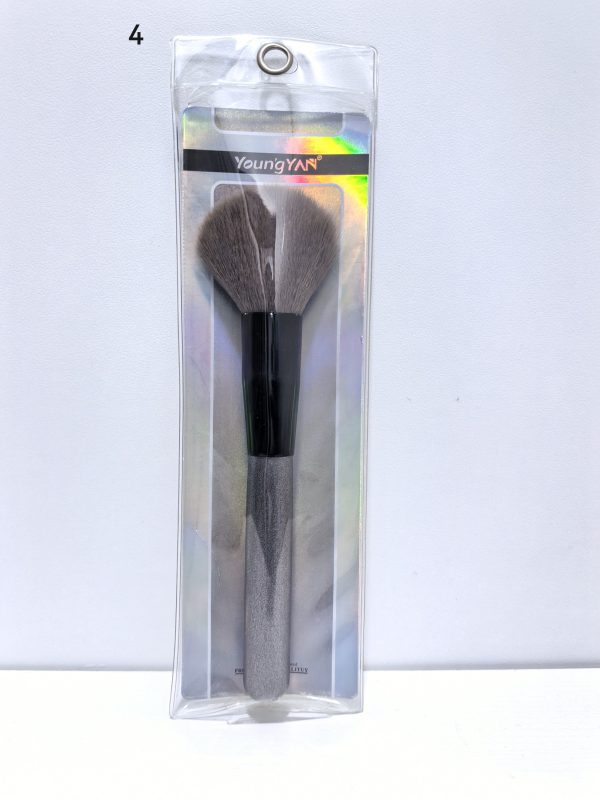 FACE BRUSH - Image 5