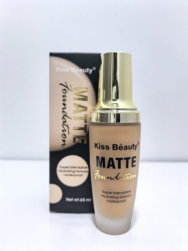 KISS BEAUTY - MATTE FOUNDATION  no1