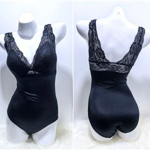 SEXY BLACK LINGERIE
