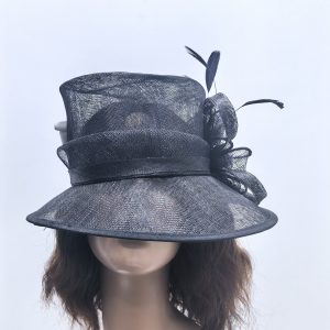 FASCINATOR HAT