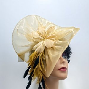 FASCINATOR HAT