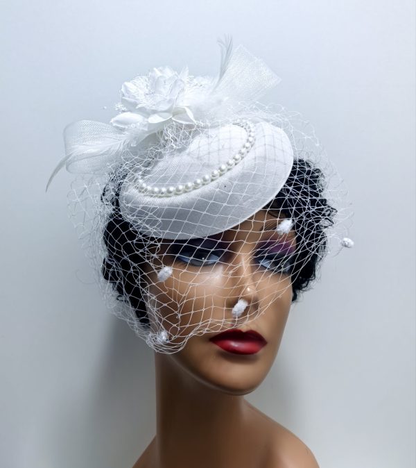 FASCINATOR HAT