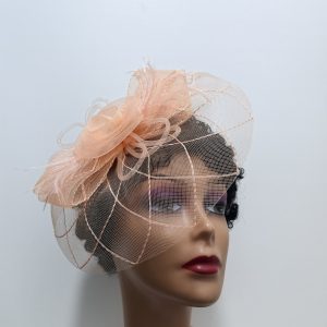 FASCINATOR HAT