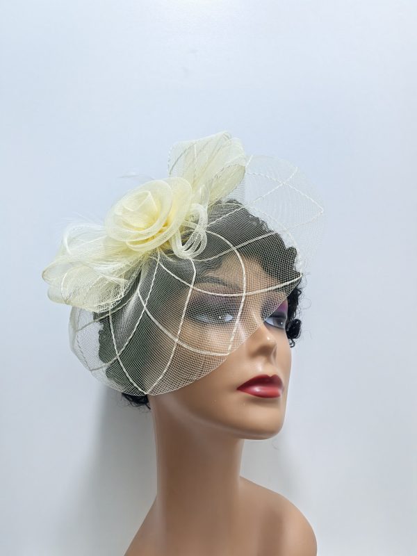 FASCINATOR HAT