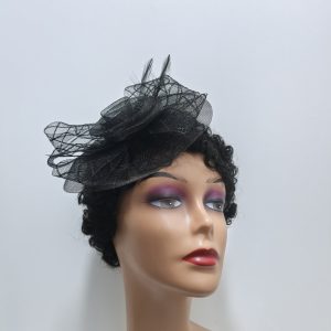 FASCINATOR HAT