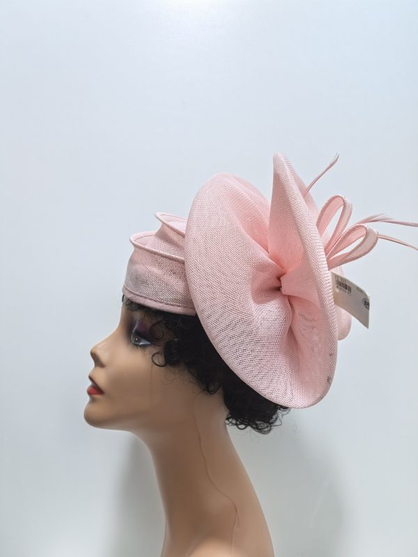 FASCINATOR HAT