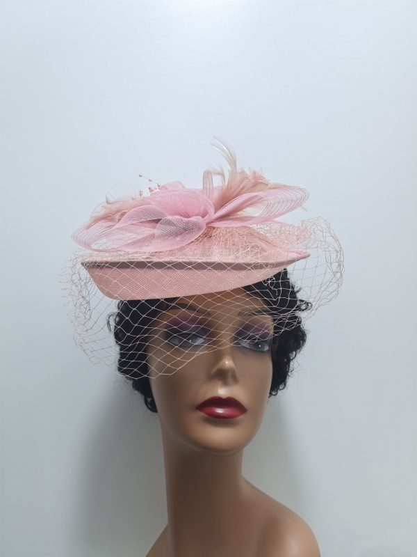 FASCINATOR HAT