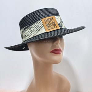 FLAT-TOP STRAW HAT