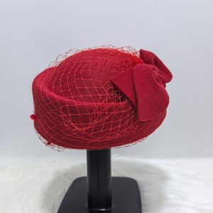 Women’s Vintage British Style Bowler Hat With Net Yarn