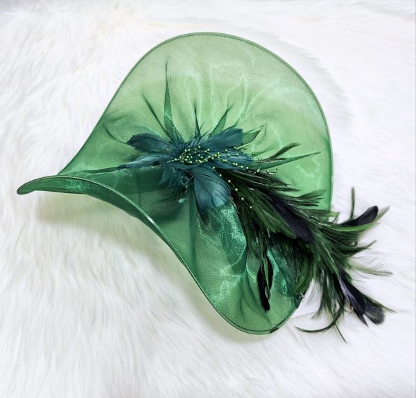 FASCINATOR HAT