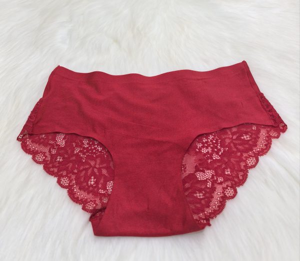 WOMENS RED SEAMLESS SILKY UNDERWEAR