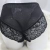 WOMEN'S BLACK LACE SEAMLESS UNDERWEAR - Image 2