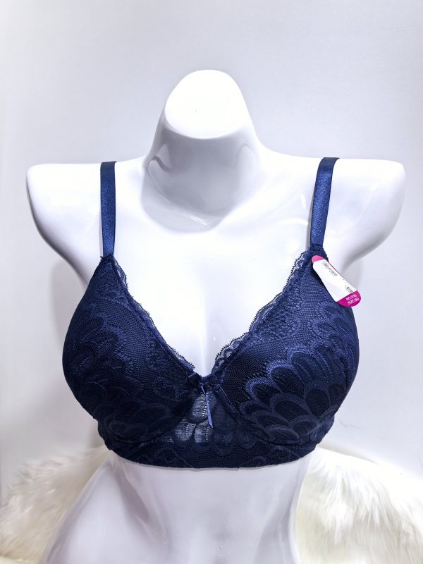 NAVY LACE BRA