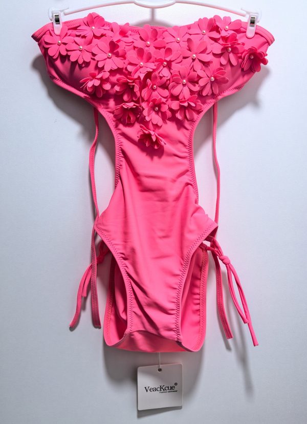 GIRLS SWIMWEAR