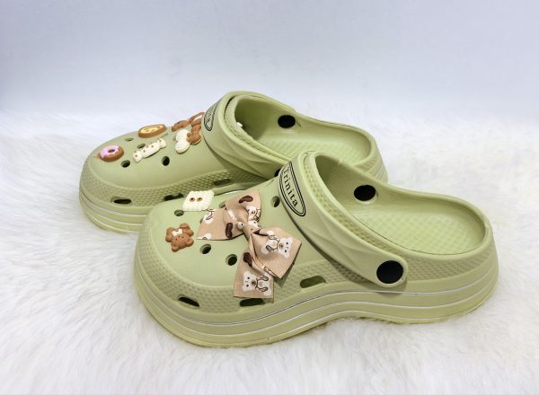 CLOGS