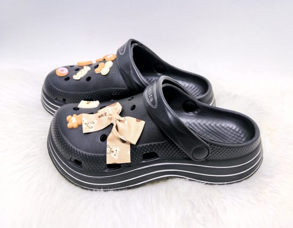 CLOGS