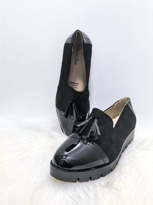 BLACK VINTAGE SHOES