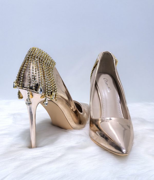 HEELS
