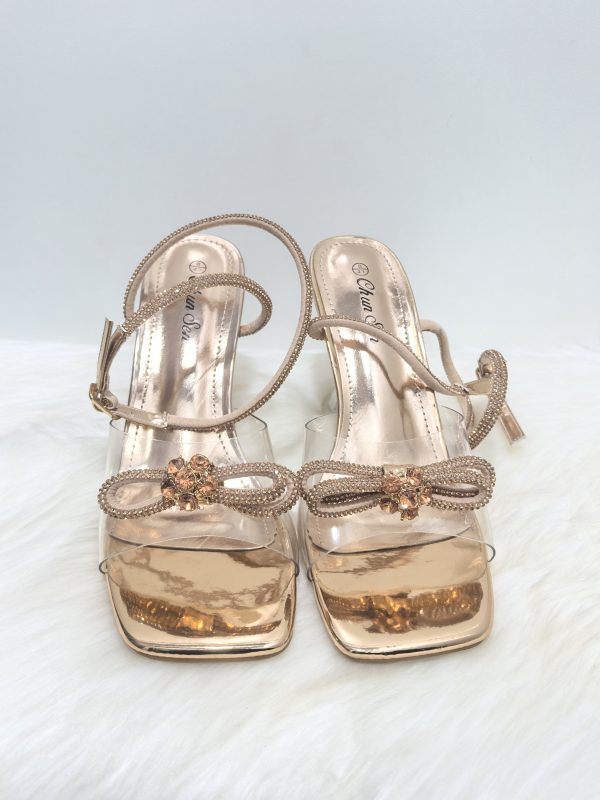 HEELS - Image 2