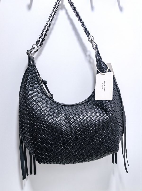 HANGBAG